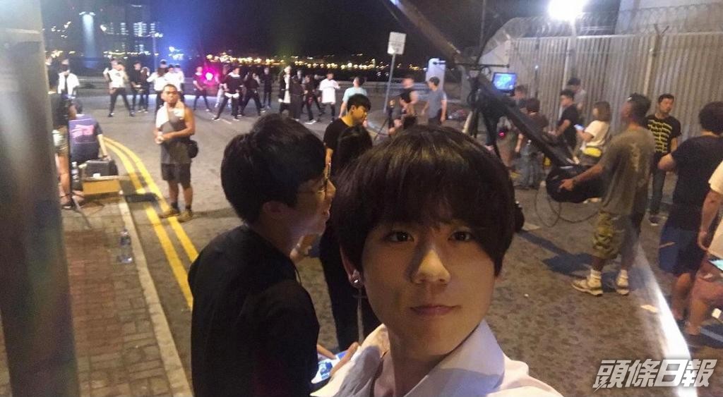 早年工作時的自拍照。